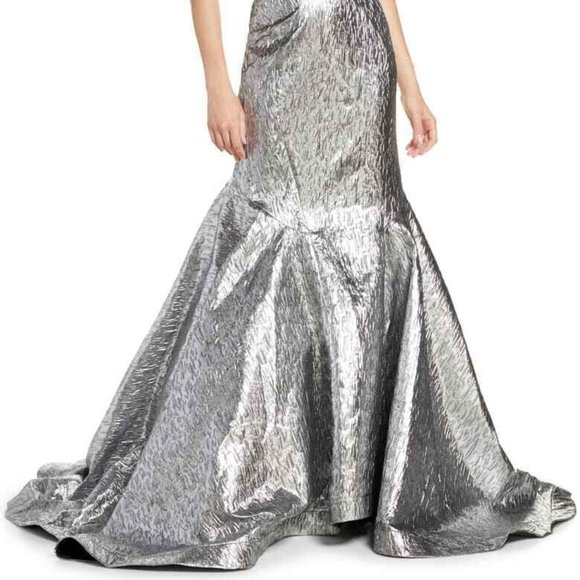 MAC DUGGAL STRAPLESS LAME MERMAID MERCURY GOWN sz 2 - Picture 6 of 8